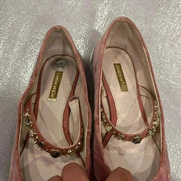 [US 7.5]Louise Et Cie Shoes  LO-CASA Velvet Flats Embellished Strap - Picture 5 of 6